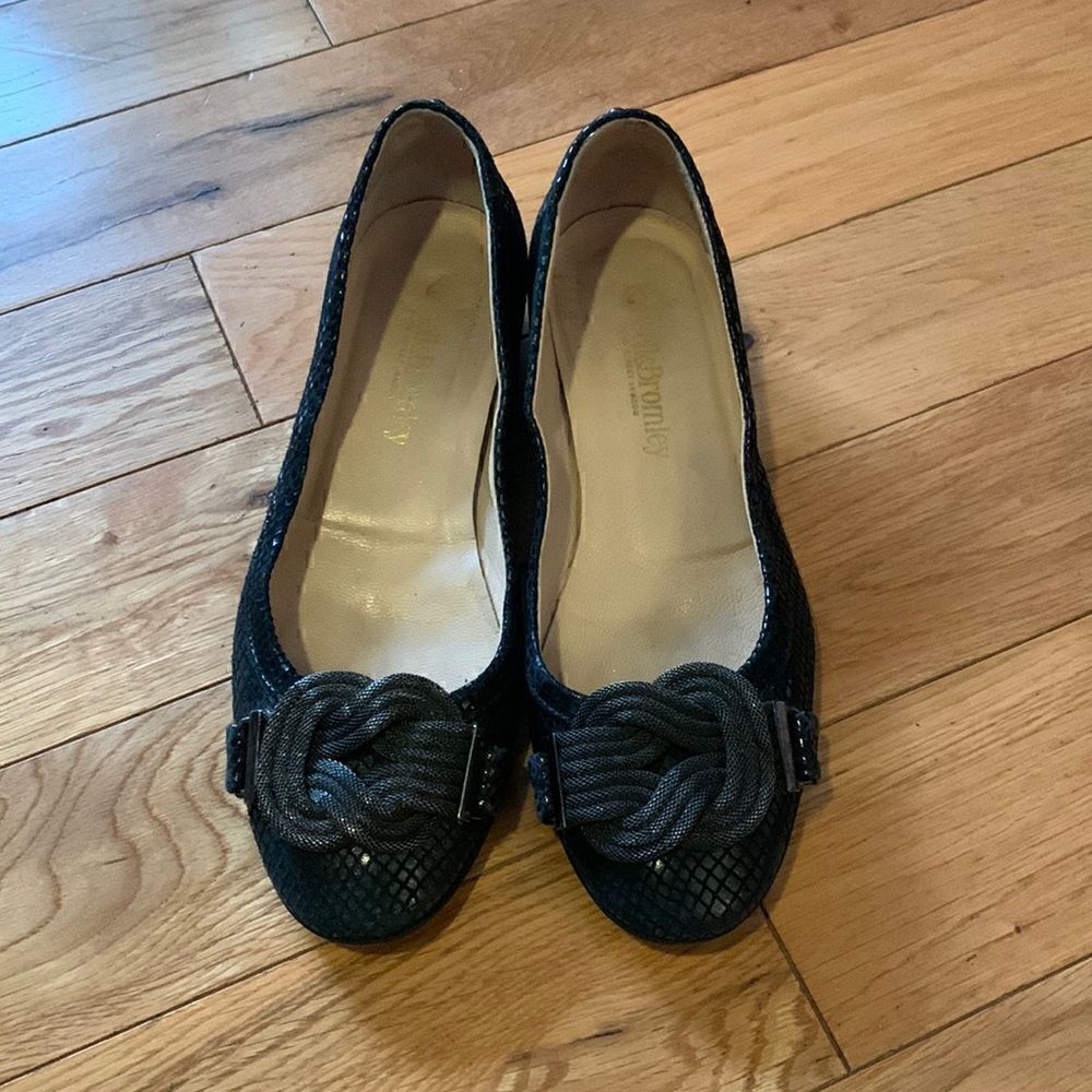 Russell & Bromley GUC black snakeskin mesh detail flats Size 38